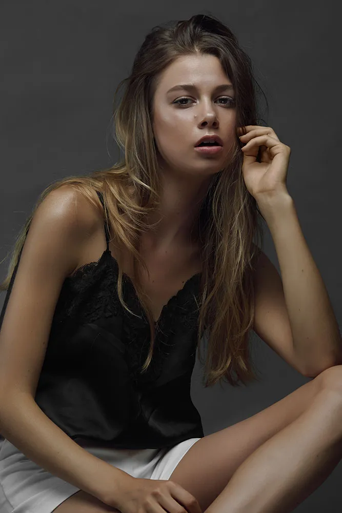 Maja kirner fashion portrait casual poselaurent dubois photographie