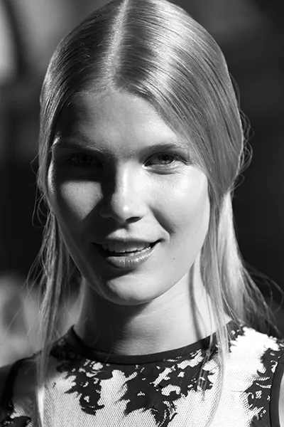 Model headshot lace detail bw - fashion week 1