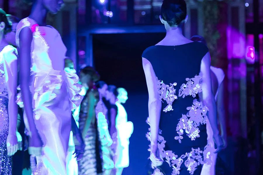 Fashion display blue lighting - fashion week 1