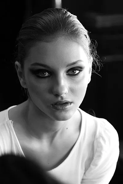 Model dramatic portrait bw - fashion week 1