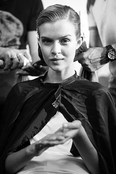 Model black cape dramatic bw - fashion week 1