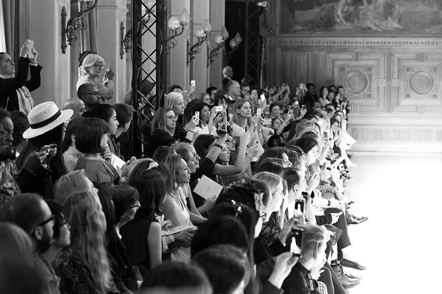 Fashion show audience profile bw - fashion week 1